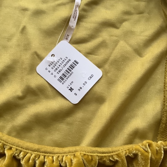 Tag on Free People gold velvet top medium - Picture 2 of 3